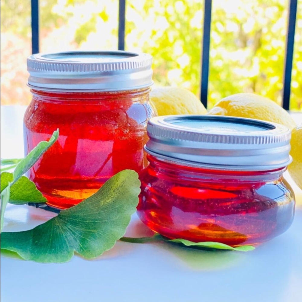 Sugaring waxing hair removal. Natural Ingredients